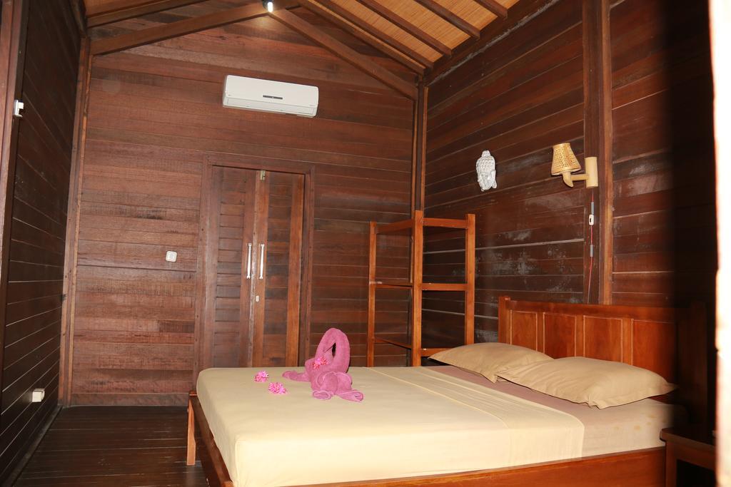 Oceane Paradise Bungalow Τζίλι Τραγουανγκάν Εξωτερικό φωτογραφία