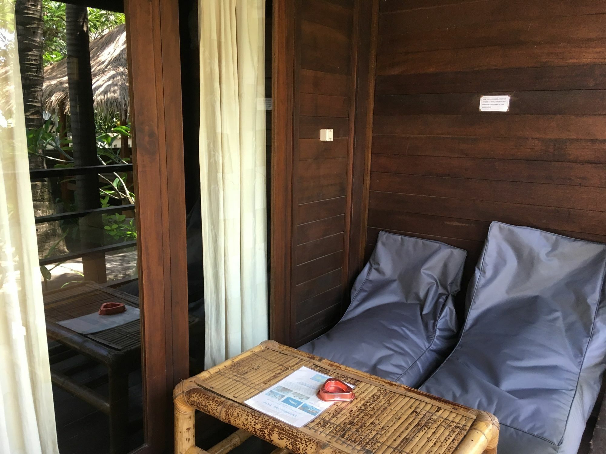 Oceane Paradise Bungalow Τζίλι Τραγουανγκάν Εξωτερικό φωτογραφία