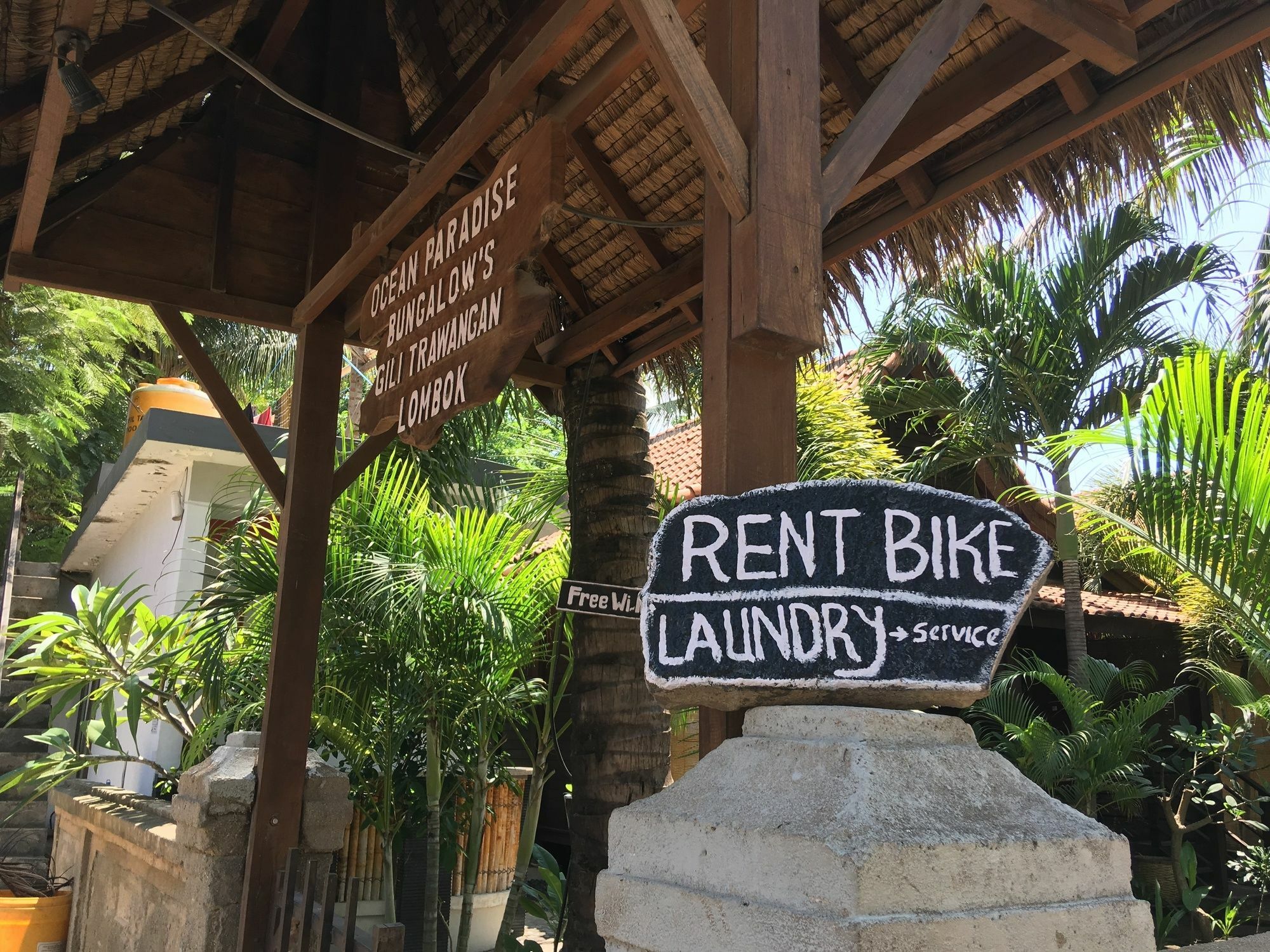 Oceane Paradise Bungalow Τζίλι Τραγουανγκάν Εξωτερικό φωτογραφία